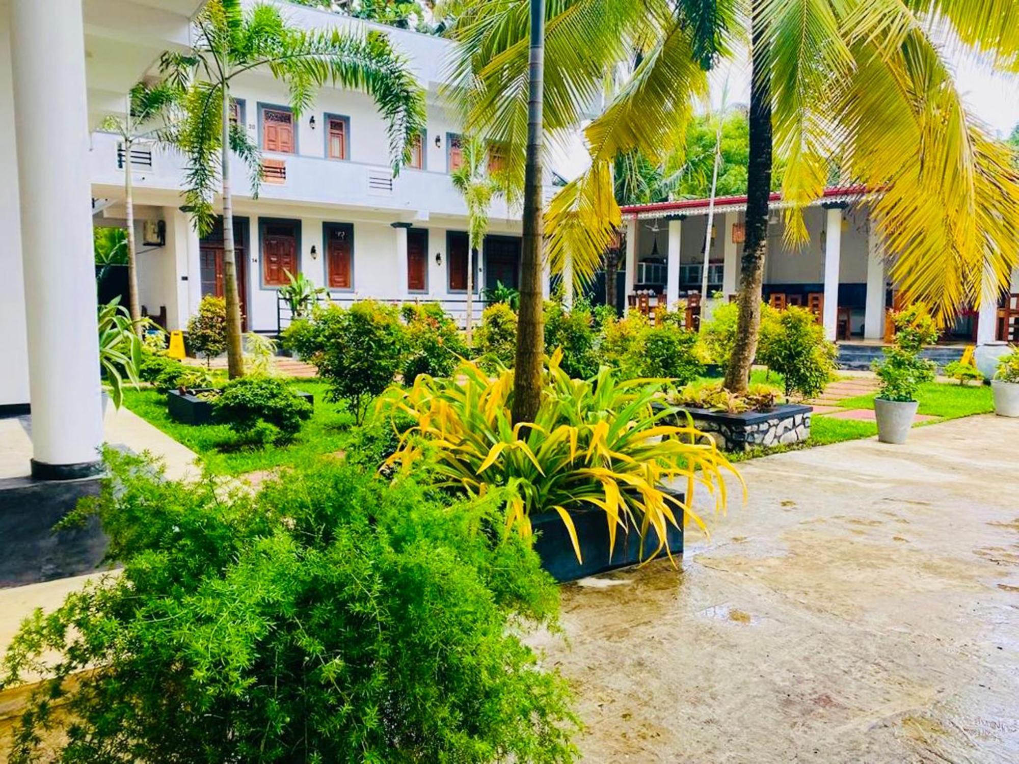 Ceagull Hotel Ahangama Exterior photo